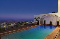 וילה AQUA בוטיק 70