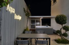 וילה AQUA בוטיק 75